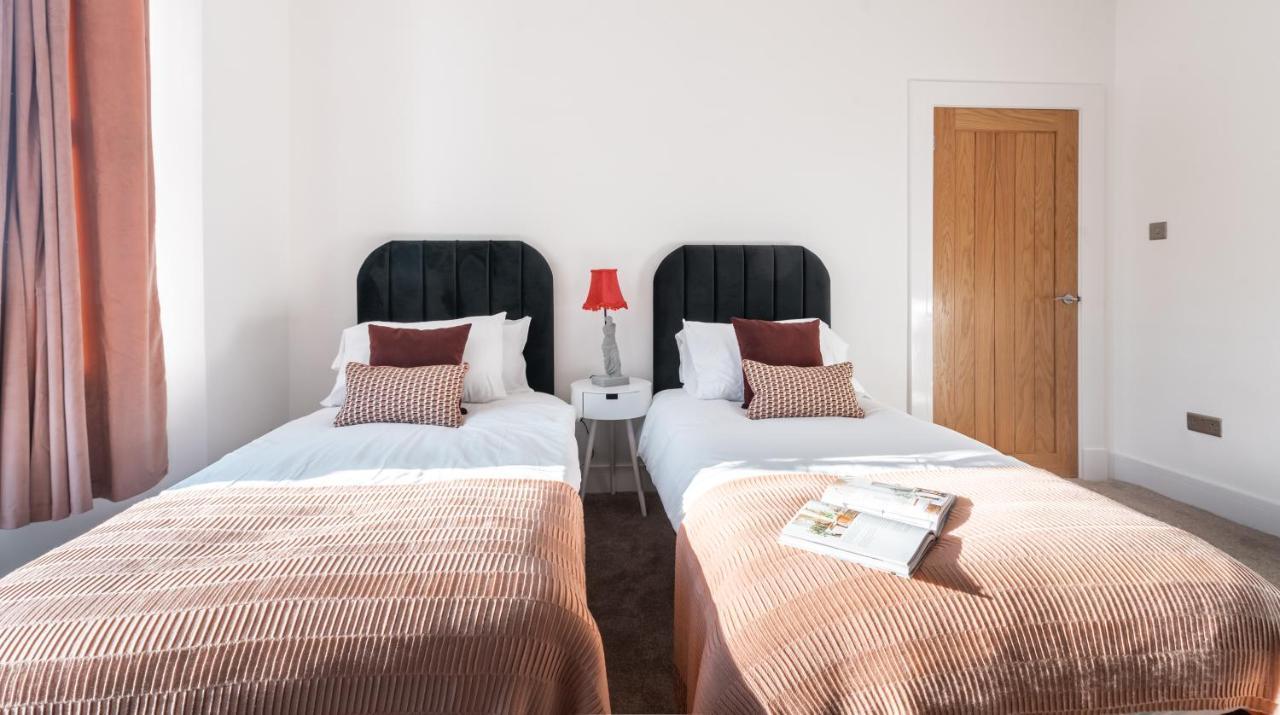 Ty Hapus Newport - Luxury 4 Bedroom Home Exteriör bild